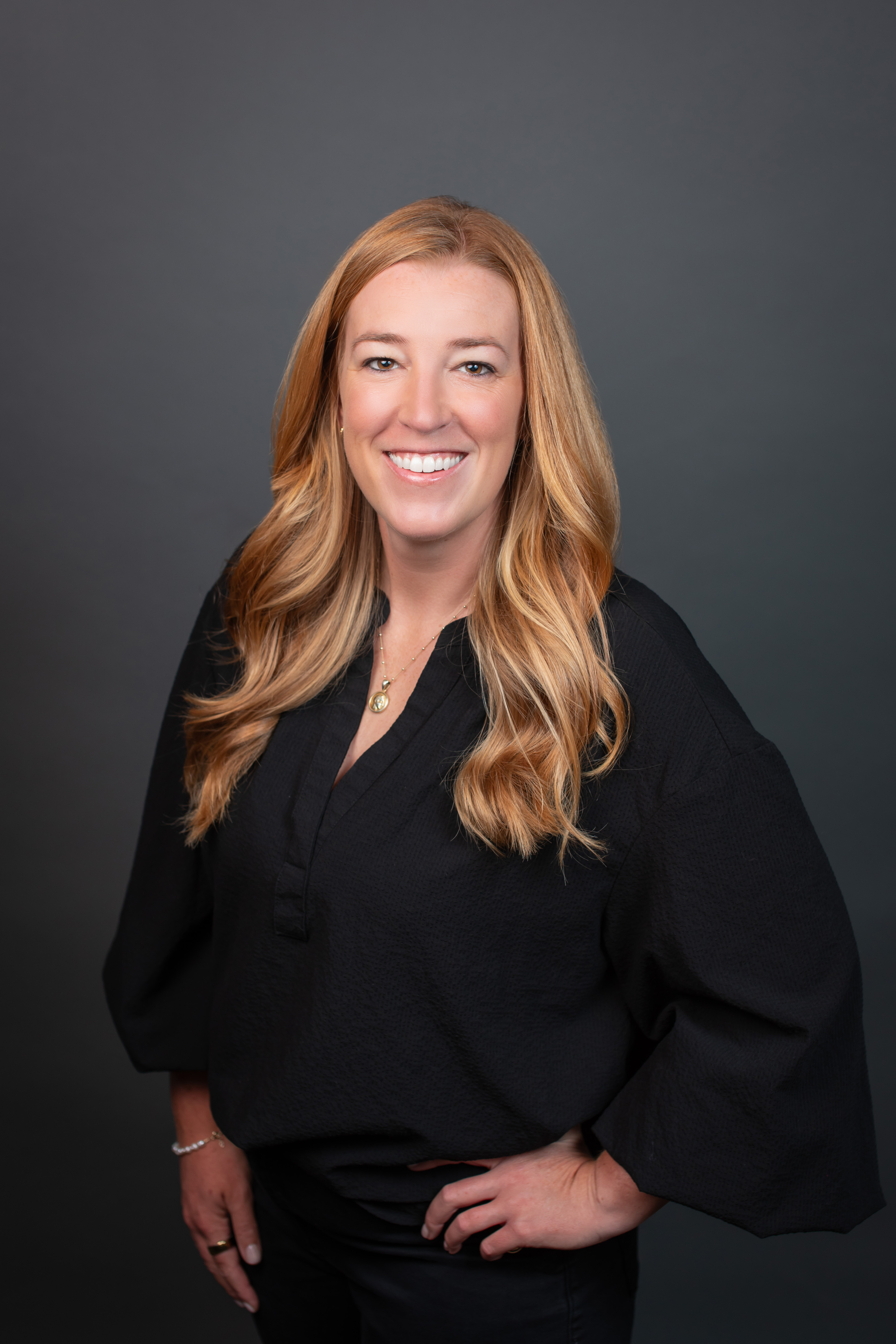 Kara Gelven head shot